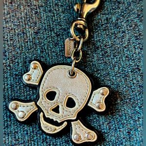 #Coach key chain #skull